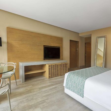 The Yucatan Playa Del Carmen, Adults Only, Tapestry Collection By Hilton Hotel Buitenkant foto